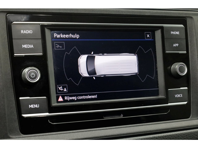 51919152-volkswagen-crafter-16