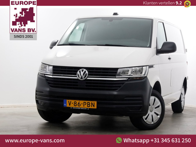 51919254-volkswagen-transporter-1