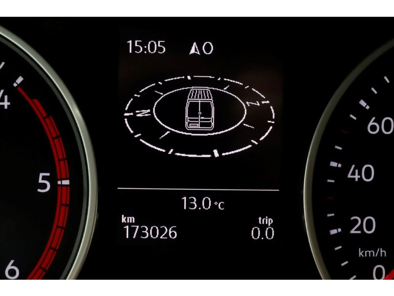 51945187-volkswagen-crafter-19