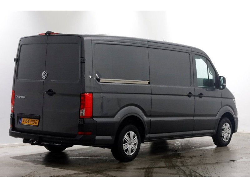 51945187-volkswagen-crafter-2