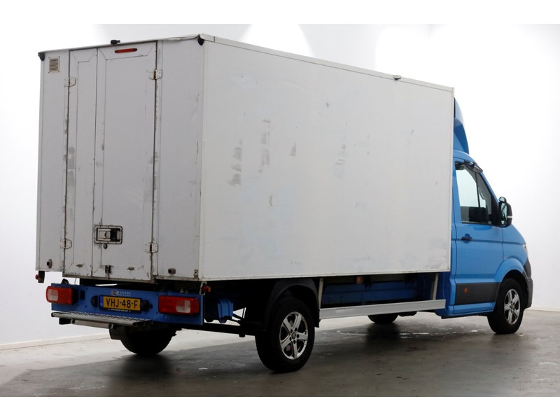 51976517-volkswagen-crafter-2