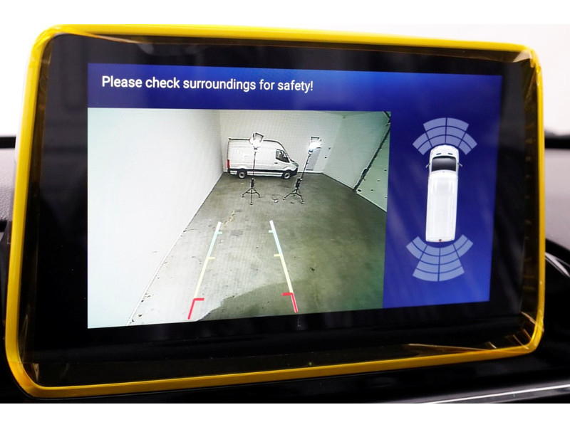 52031013-maxus-edeliver-9-15