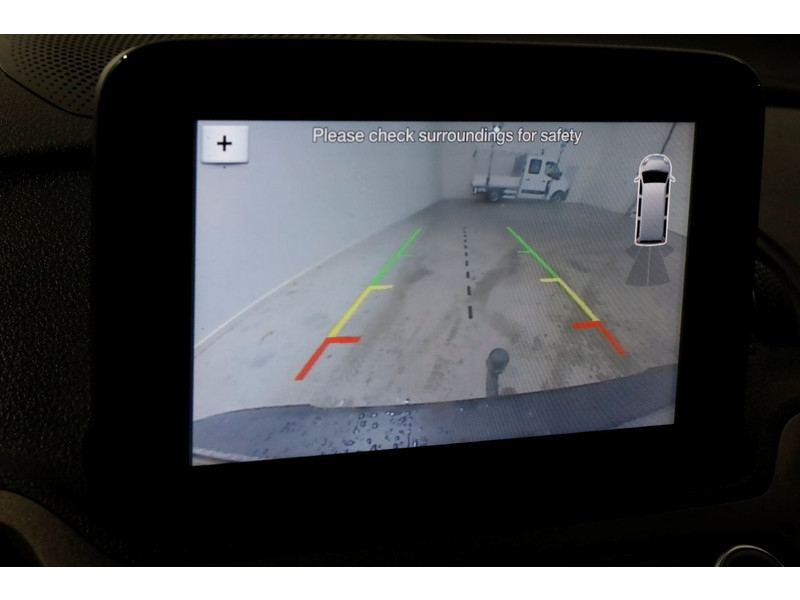 52046129-ford-transit-connect-13