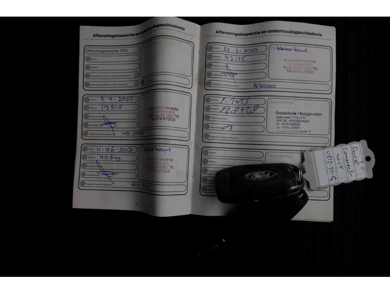 52046129-ford-transit-connect-6