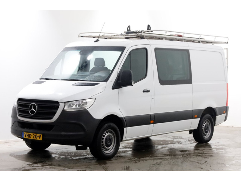 52047244-mercedes-benz-sprinter-10
