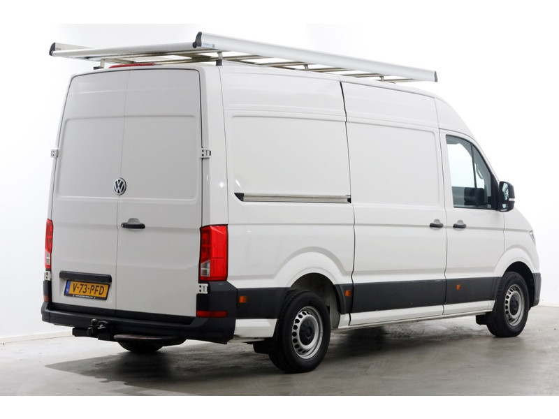 52087422-volkswagen-crafter-2