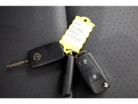 38642682-volkswagen-amarok-6