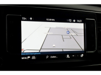 41130952-opel-vivaro-15