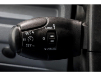 41130952-opel-vivaro-16