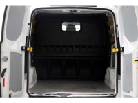 42268627-ford-transit-custom-5