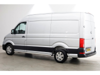 42310219-volkswagen-crafter-9
