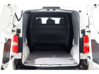 42573458-opel-vivaro-5