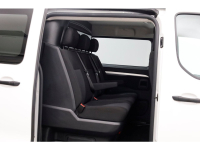 42739009-opel-vivaro-6