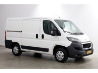 42795754-peugeot-boxer-11