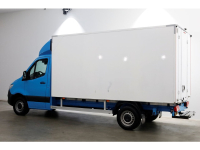 43062189-mercedes-benz-sprinter-9