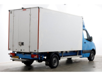 43227254-mercedes-benz-sprinter-2