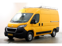 43246236-peugeot-boxer-10