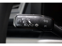 43941061-volkswagen-transporter-15