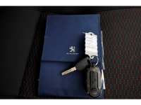 44294695-peugeot-boxer-6