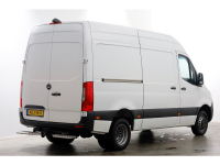 44461651-mercedes-benz-sprinter-2