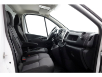 44486143-renault-trafic-3