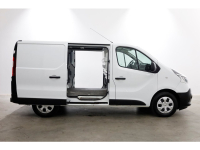 44486143-renault-trafic-7
