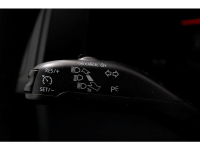 44939674-volkswagen-transporter-14