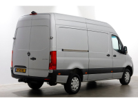 45106468-mercedes-benz-sprinter-2