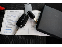 45436321-opel-vivaro-8