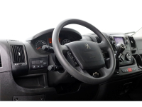 45605878-peugeot-boxer-12