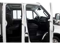 45737860-iveco-daily-3
