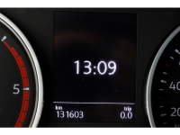 45877224-volkswagen-crafter-14