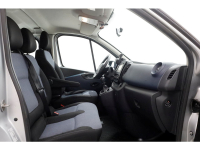 45994563-opel-vivaro-5