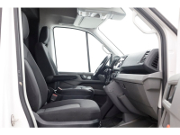 46402437-volkswagen-crafter-3