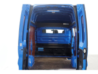 46585204-renault-trafic-5