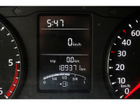 46672043-volkswagen-transporter-17