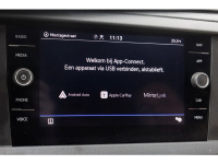 46994149-volkswagen-transporter-15