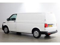 46994149-volkswagen-transporter-9