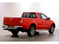 47018837-mitsubishi-l200-2
