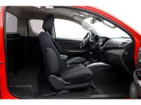 47018837-mitsubishi-l200-3