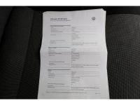 47019605-volkswagen-transporter-8