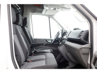 47052674-volkswagen-crafter-3