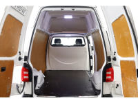 47086818-volkswagen-transporter-5