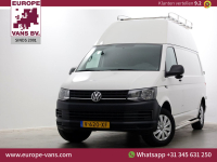 47097170-volkswagen-transporter-1