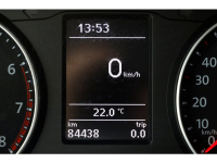 47097170-volkswagen-transporter-17