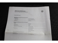 47097170-volkswagen-transporter-8