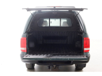 47118967-volkswagen-amarok-13