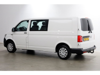 47139501-volkswagen-transporter-11