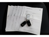 47139501-volkswagen-transporter-8