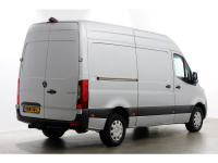 47683996-mercedes-benz-sprinter-2